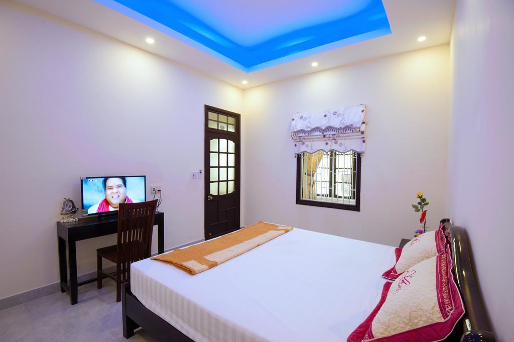 Royal Homestay Хоян Екстер'єр фото