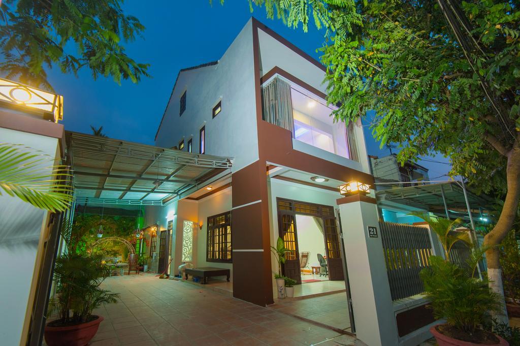 Royal Homestay Хоян Екстер'єр фото