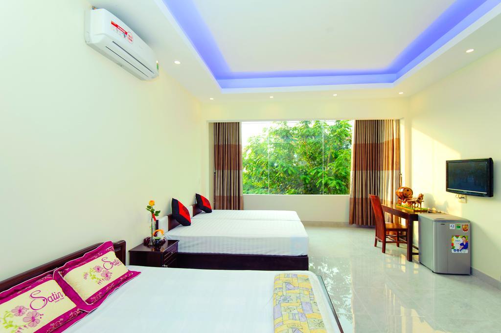 Royal Homestay Хоян Екстер'єр фото